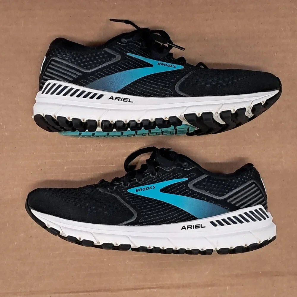 Brooks Ariel 20 Shoes Women 8 B Black Blue Athletic Running Sneakers 1203151B064